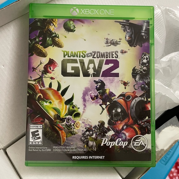 Brand new Xbox ONE S 1TB - Picture 7 of 8